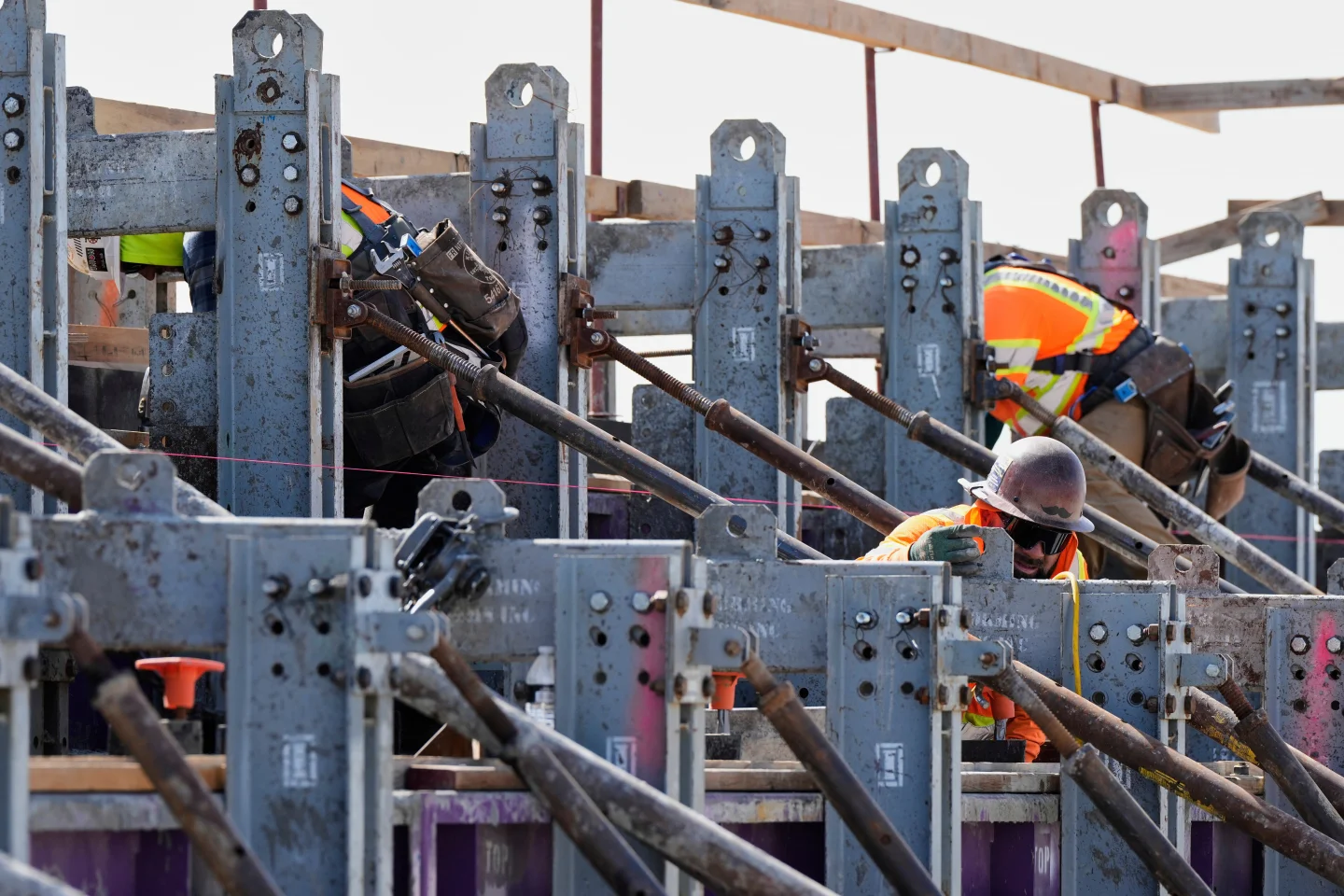 California Abandons Lawsuit Against Trump Administration Over High-Speed Rail Funding