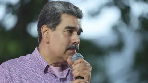 Maduro Open to Negotiations Amid Intensified U.S. Pressure