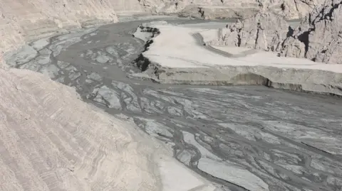 Iran Launches Cloud Seeding in Response to Severe Drought Crisis