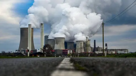Germany’s Energy Tug‑of‑War: Will Coal Power Resurge Amid Gas Price Shock?