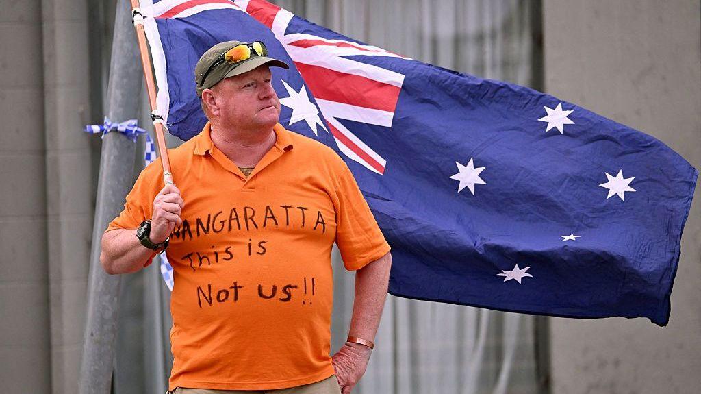 Heartbreak in Wangaratta: MP Helen Haines Attacked as Community Rallies