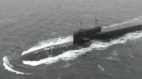 US Partners with South Korea to Develop Nuclear-Powered Submarines Amid Growing Regional Tensions