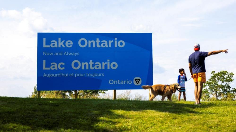 Canada puts out a large Lake Ontario sign in a latest jab at the US