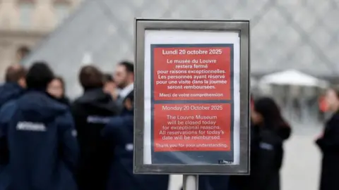 French Minister Admits Security Failures After Louvre Jewelry Heist