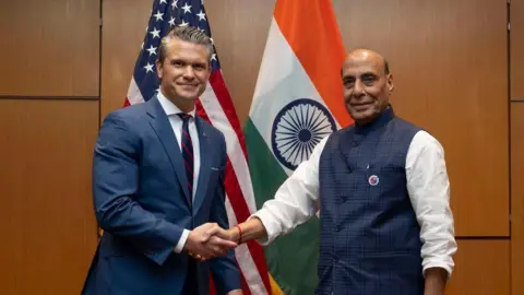 India and US Strengthen Defence Cooperation with Landmark 10-Year Pact Amid Trade Tensions