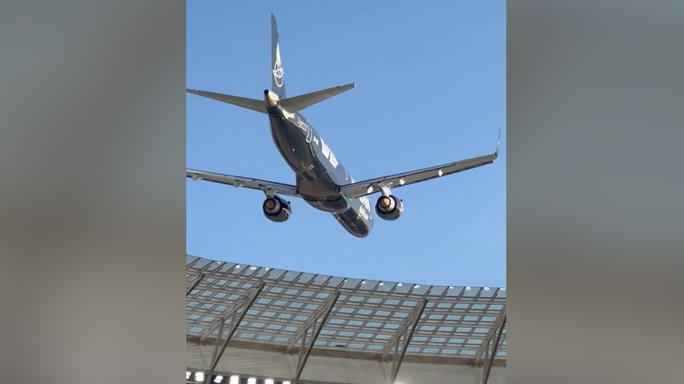 Airlink Defends Low‑Altitude Flyby Over Cape Town Stadium
