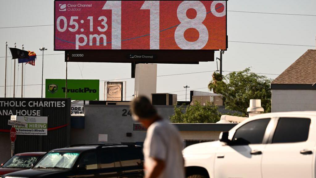 Arizona’s Heat‑Hour Lessons: How Phoenix’s Cooling Plan Could Save Lives Worldwide