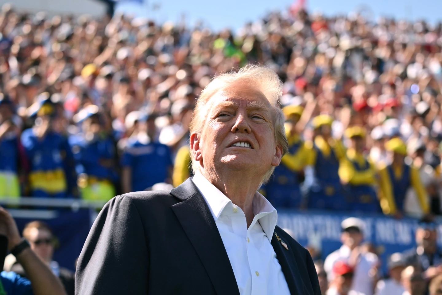 Trump Blames Democrats for Impending Government Shutdown