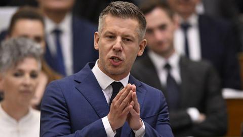 Hungary Parliament Sets 8‑Year Cap on Prime Ministers to Block Orbán Return