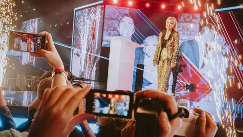 Erika Kirk Backs JD Vance for President Amid Tensions at Conservative Gathering