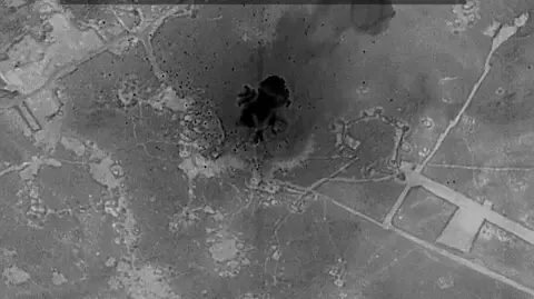 US Military Conducts Strikes Against Islamic State Targets in Syria