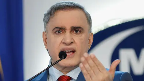 Venezuelan Official Claims US Aims to Topple Maduro Government