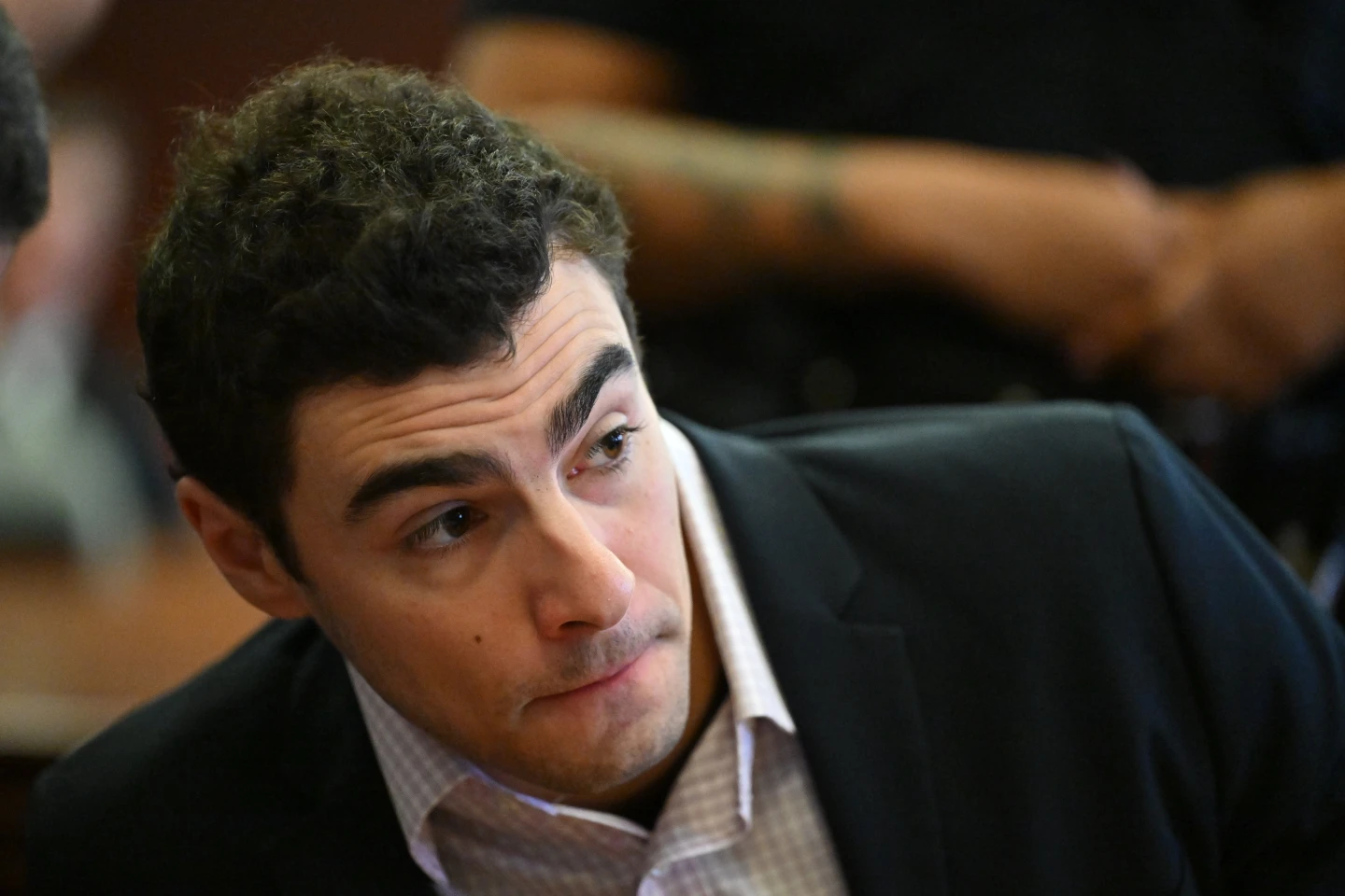 High-Stakes Hearing in UnitedHealthcare CEO Murder Case Continues