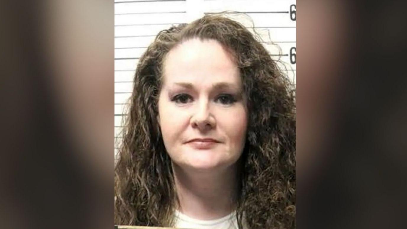 Tennessee Death Row Inmate Christa Pike Survives Botched Lethal Injection, Lawmakers Call for Commute