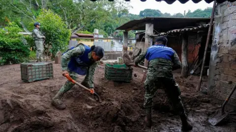 Rescue Efforts Intensify as Mexico Faces Catastrophic Floods