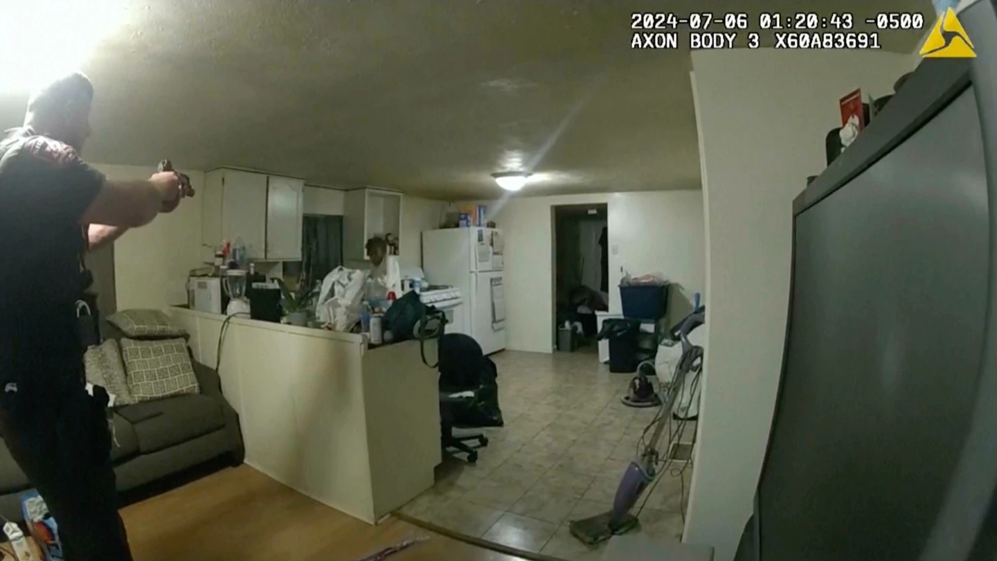 Murder Trial of Illinois Deputy Begins Amid High Tension