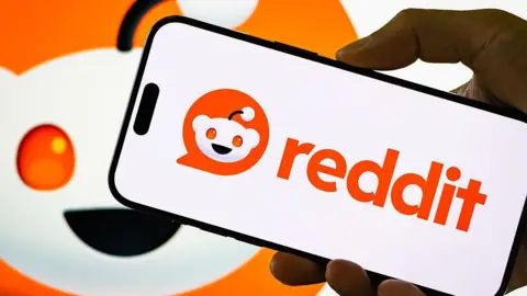 Reddit Joins Australia's Social Media Ban for Under-16s