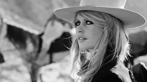 Brigitte Bardot Foundation Warns Against Scam Memorabilia Posthumously