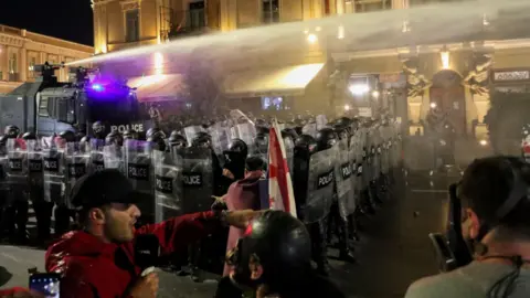 Violent Clashes Erupt as Protesters Attempt to Storm Tbilisi Presidential Palace