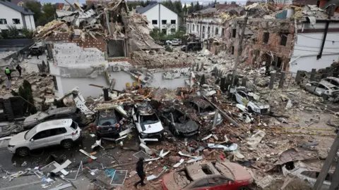 Kyiv Suffers Extensive Russian Bombardment, Casualties Reported