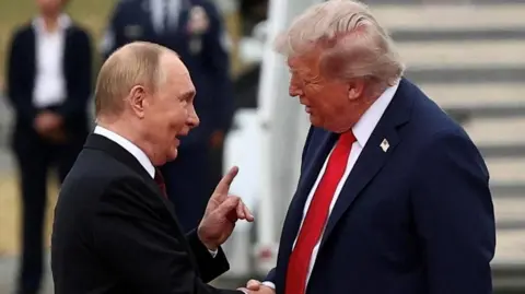 White House Confirms No Upcoming Meeting Between Trump and Putin