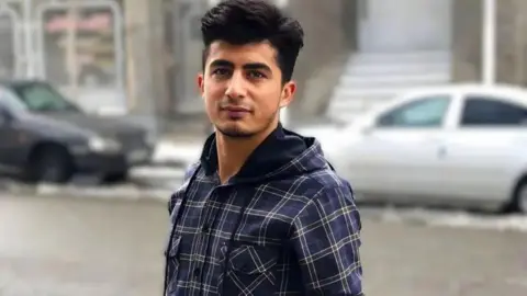Rising Executions in Iran Amidst Political Turmoil
