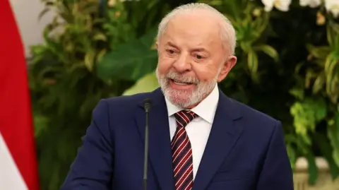 Brazil's Lula Announces Bid for Fourth Presidential Term Despite Health Challenges