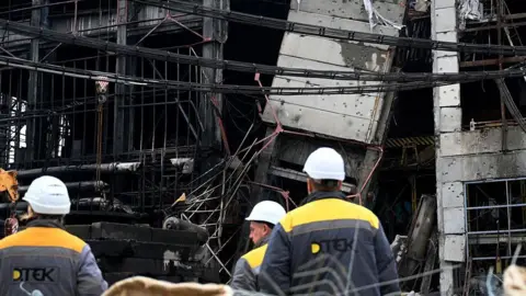 Ukraine Faces Energy Crisis Amidst Ongoing Russian Attacks