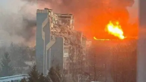 Nine Dead in Overnight Russian Strikes on Ukraine