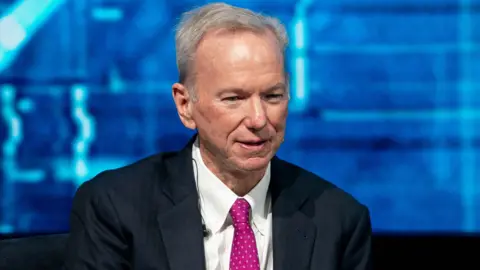 Eric Schmidt Faces Backlash from Graduates Over AI Comments