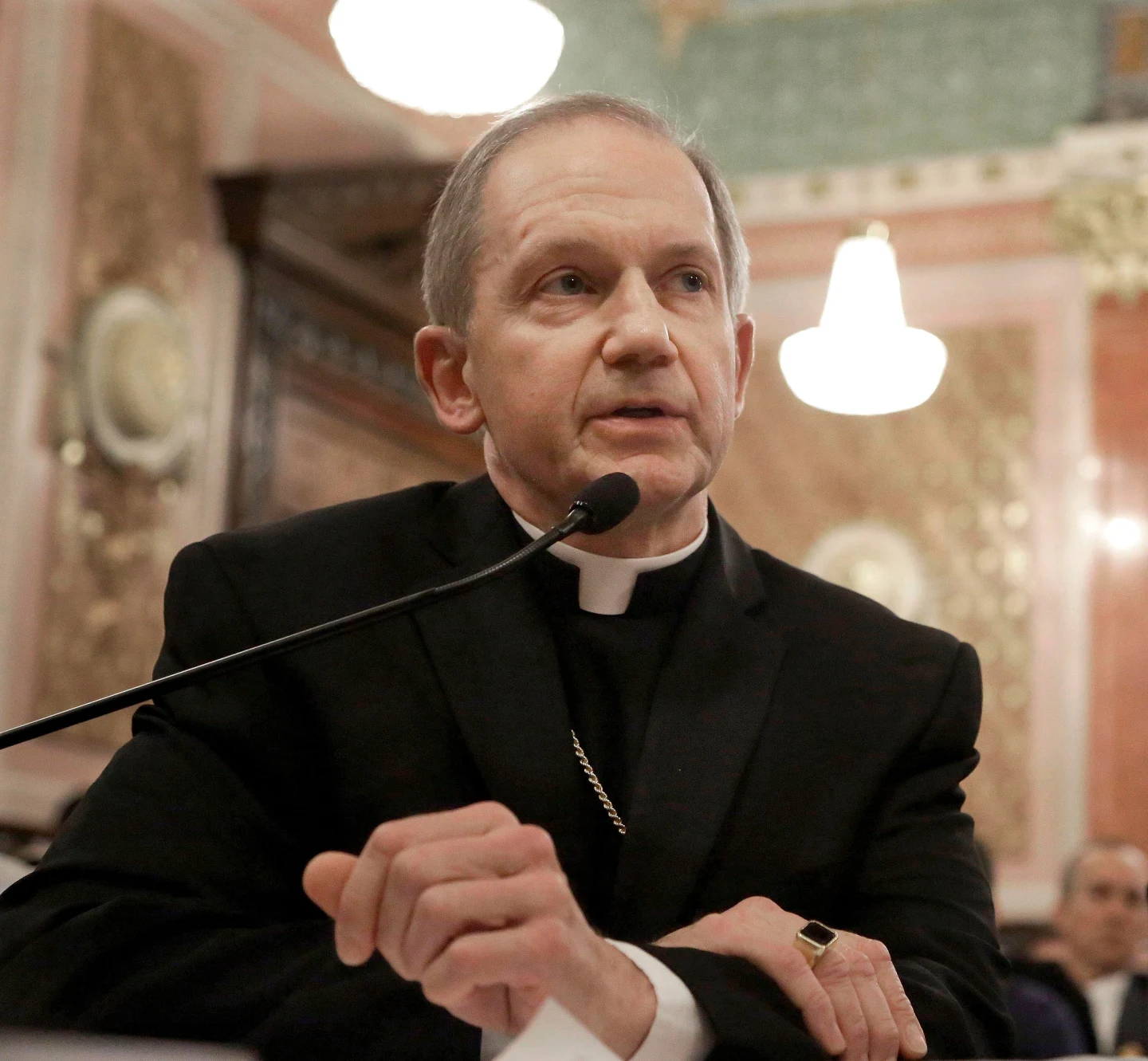 Bishop Challenges Chicago Archdiocese's Honor for Senator Durbin Amid Abortion Controversy