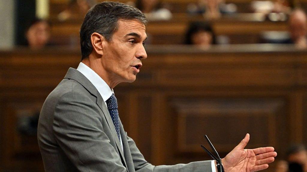 Spain’s Housing Crisis Backfires: Pedro Sánchez Loses Parliamentary Vote After 87‑Year‑Old Woman Evicted