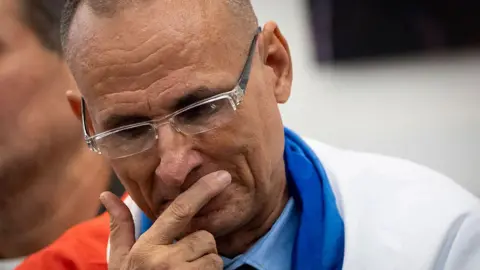 Cuban Dissident José Daniel Ferrer Exiles to the US After Release from Prison