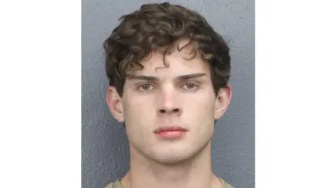 Internet Influencer Clavicular Arrested on Battery Charges in Florida