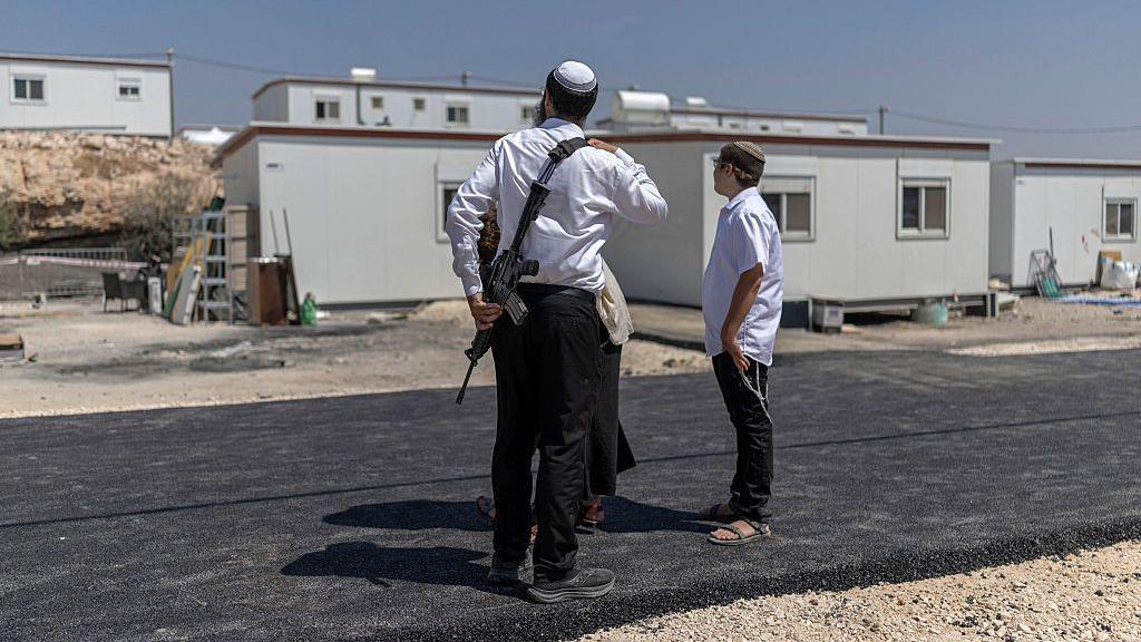 Israel pushes forward with 1,200 new settlement homes, escalating West Bank tensions