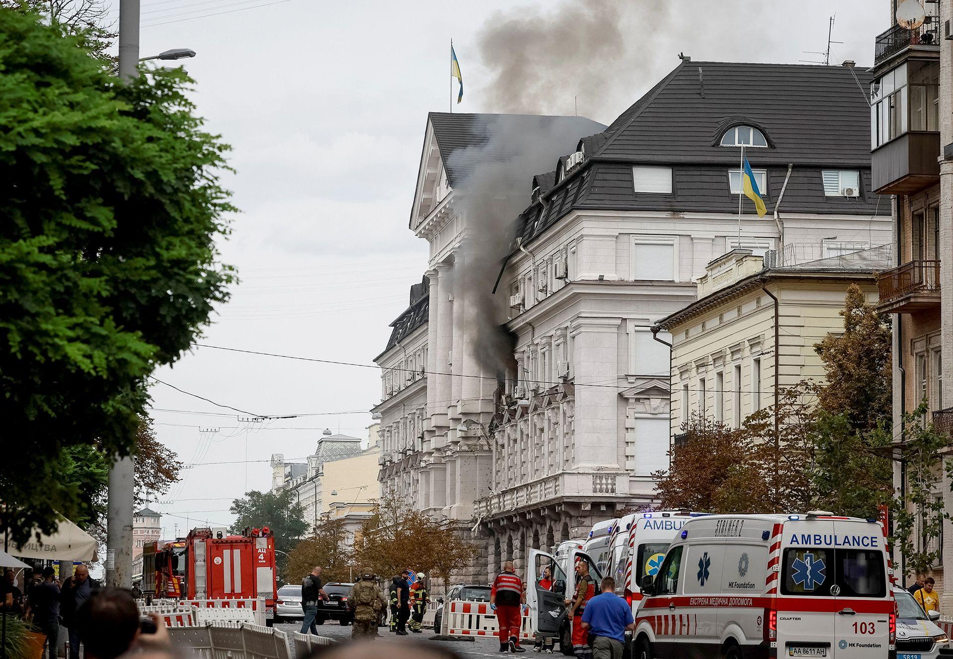 Russian Drone Strikes Kyiv's Security Service HQ, Prompting Zelenskiy's Call for Retaliation