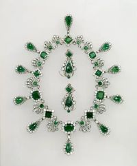 A gallery attendant at the Louvre shares her shocking experience during a recent high-profile theft of France's crown jewels, revealing moments of chaos amid the robbery.