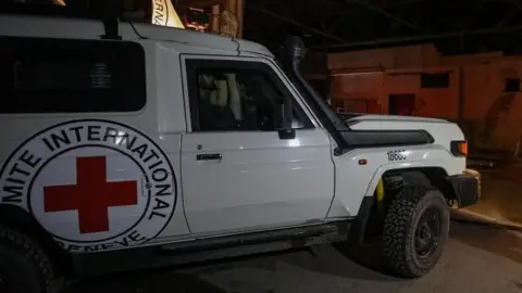 Israel Receives Bodies of Deceased Hostages from Hamas Amid Ongoing Tensions