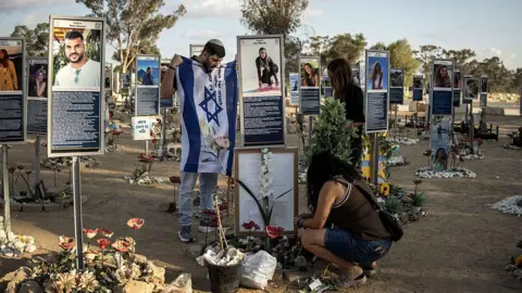 Israel Commemorates October 7 Attacks as Peace Talks Persist