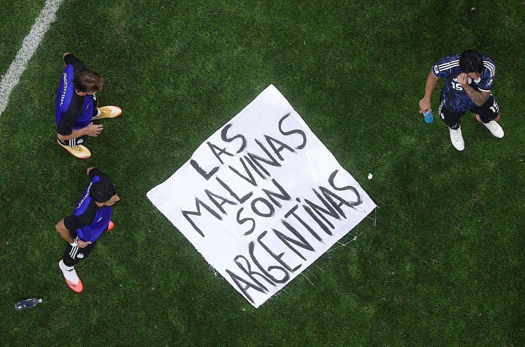 White House Defends Argentine Football Team After Falklands Banner in World Cup Win