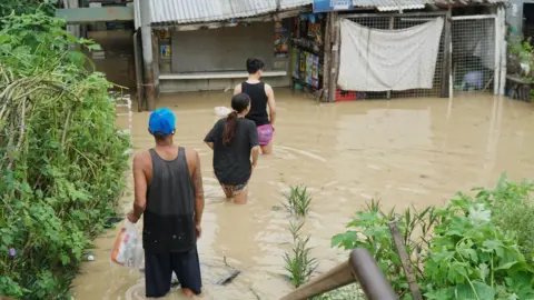 Tragedy Strikes the Philippines: Six Lives Lost in Recent Typhoon