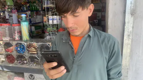Afghans Celebrate the Return of Internet After Taliban Blackout
