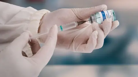 US Vaccine Advisory Committee Halts Covid-19 Jab Recommendations for Adults