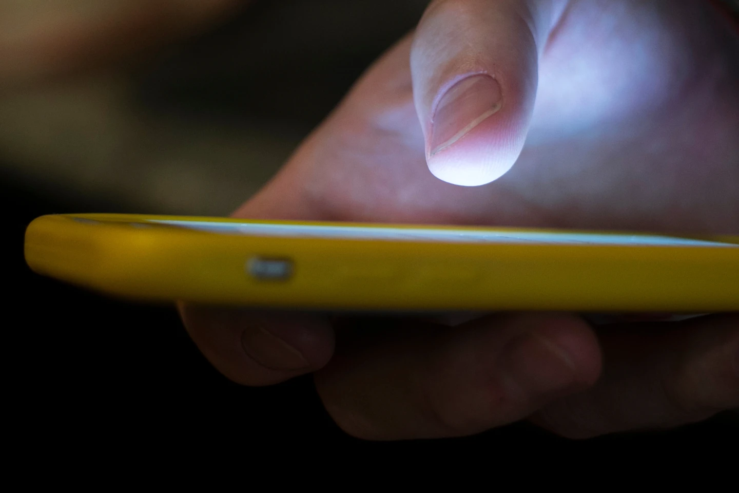 The Consequences of Private Texts: A Glimpse into Politician Behavior