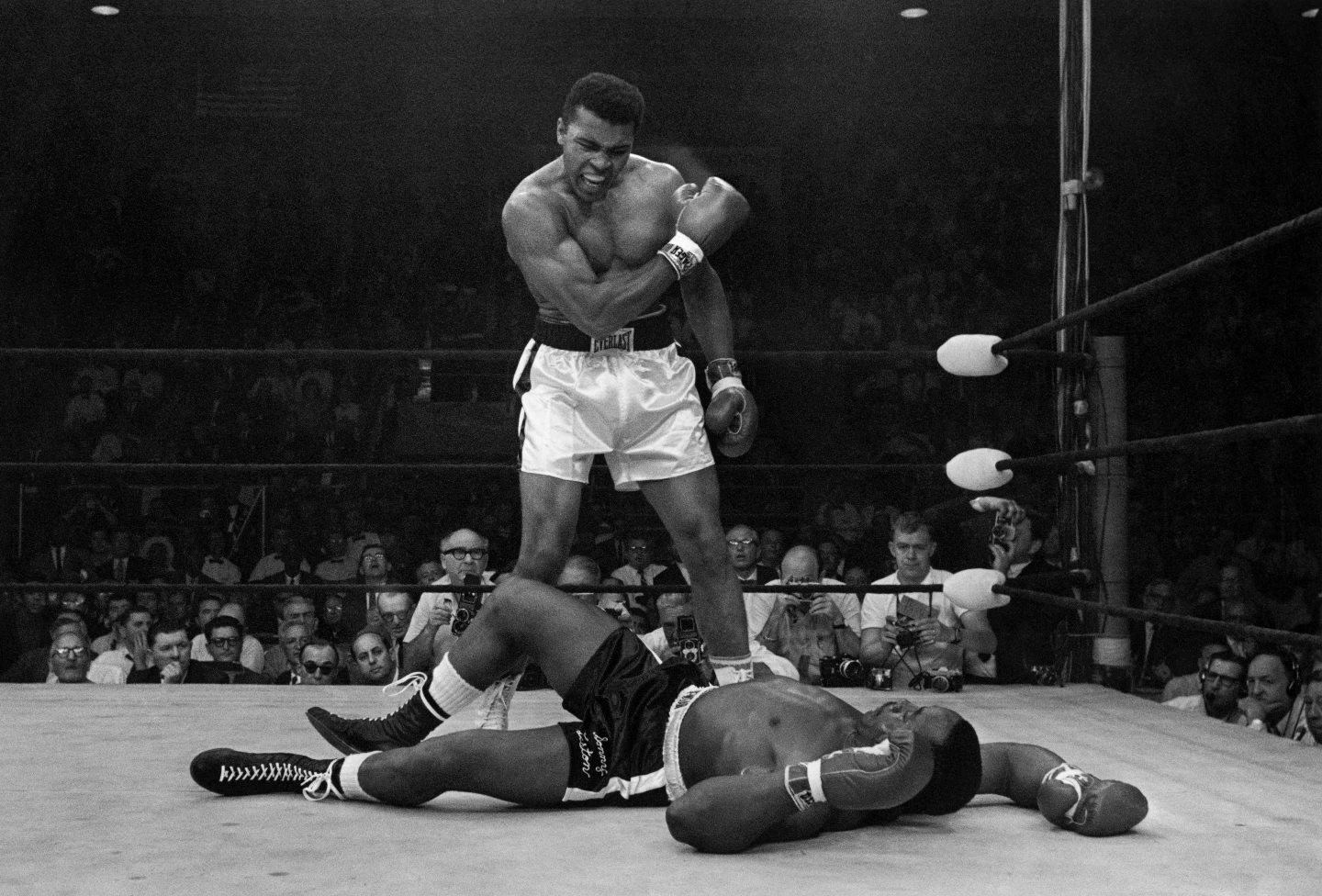 Muhammad Ali’s Legacy of Compassion Celebrated a Decade After His Death","description":"Lonnie Ali and the Muhammad Ali Center honor the fighter’s humanitarian spirit with a 10th‑anniversary Day of Compassion.","summary":"On the tenth anniversary of the former champion’s death, Muhammad Ali’s wife Lonnie Ali spoke at The Muhammad Ali Center in Louisville. She described his lifelong commitment to service, encouraging the community to emulate his compassion amid growing polarization. The center plans to host a yearly “Day of Compassion” to promote volunteering and empathy. Ali’s life, fights and activism continue to inspire worldwide, evidenced by a post‑humous USPS stamp and an international livestreamed funeral procession.","image":"https://dims.apnews.com/dims4/default/66cd961b5cdf430983fceed947896c6b","text":"<p>Louisville, Ky.—Muhammad Ali’s legacy is remembered not only for the boxing ring but for the compassion he showed long after leaving the sport, said his wife Lonnie Ali.</p><p>During an interview with The Associated Press this week, ahead of the 10‑year anniversary of his death on June 3, 2016, Lonnie described the former champion’s mantra: service to others is the rent we pay for our room on earth. He “showed up every day with a heart of kindness and empathy for people in need,” she said, recounting that Ali’s generosity extended far beyond the glitz of the boxing world.</p><p>Ali, famously nicknamed the “Louisville Lip” in his hometown, rose to fame in the 1960s as a fearless trash‑talking champion. By the time his star was soaring, he began speaking out on civil‑rights issues, and won the heavyweight title three times.</p><p>The Muhammad Ali Center is hosting a “Day of Compassion” on Wednesday, the day marking his passing. Lonnie, the center’s lifetime director, hopes the event will grow into a yearly celebration that highlights volunteer work and community service.</p><p>She said the day will focus on one of “the core values that made up Muhammad Ali” in an increasingly divided country. “Today, we are losing touch with our humanity and with each other,” she said. “It’s causing rifts, not just in families and communities, but in this nation. We’re becoming increasingly polarized and separated,” she added.</p><p>Lonnie challenged political leaders to lead with compassion amid recent Supreme Court decisions that weakened the 1965 Voting Rights Act, urging that equal representation requires protecting voting rights and uplifting all communities.</p><p>She also pointed to hope, recalling Louisville’s 2016 week‑long celebration of Ali’s life that culminated in a funeral procession through the city and past his childhood home. The funeral, which included speeches by former President Bill Clinton, actor Billy Crystal, and a pallbearer from the film that made Will Smith famous, was livestreamed to millions worldwide.</p><p>Ten years later, Ali’s face graced a U.S. Postal Service stamp for the first time, marking his lasting influence. In the funeral tribute, he attracted figures from “kings, princes, presidents, heads of state, celebrities, sports figures” who travelled thousands of miles to pay their respects.\n</p>
