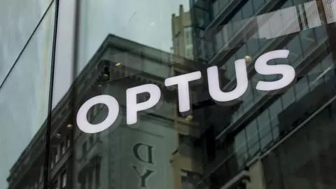 Optus Email Blunder Compounds Tragedy Following Telecom Outage