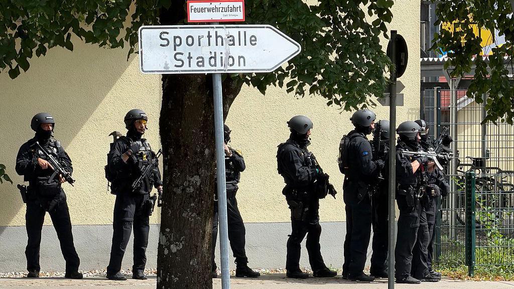 Teenager Arrested After Two 13‑Year‑Old Girls Seriously Injured in German School Attack