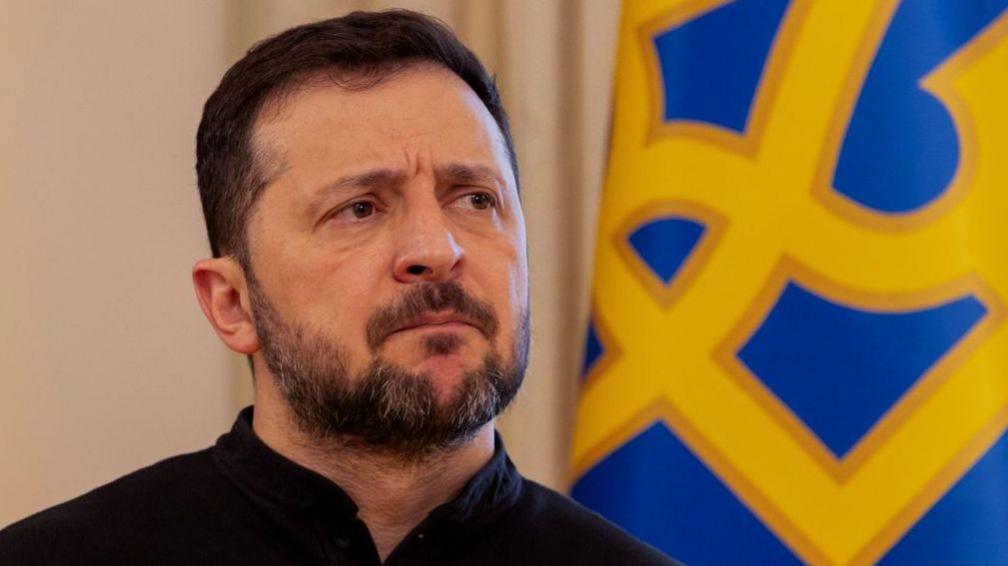 Zelensky Warns Airlines to Avoid Russian Airspace Amid Rising Drone Threat