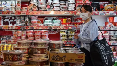 Japan Raises Interest Rate to Highest Level Since 1995