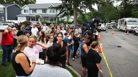 Massapequa: A 'Cop Town' Shaken by the Unmasking of a Serial Killer